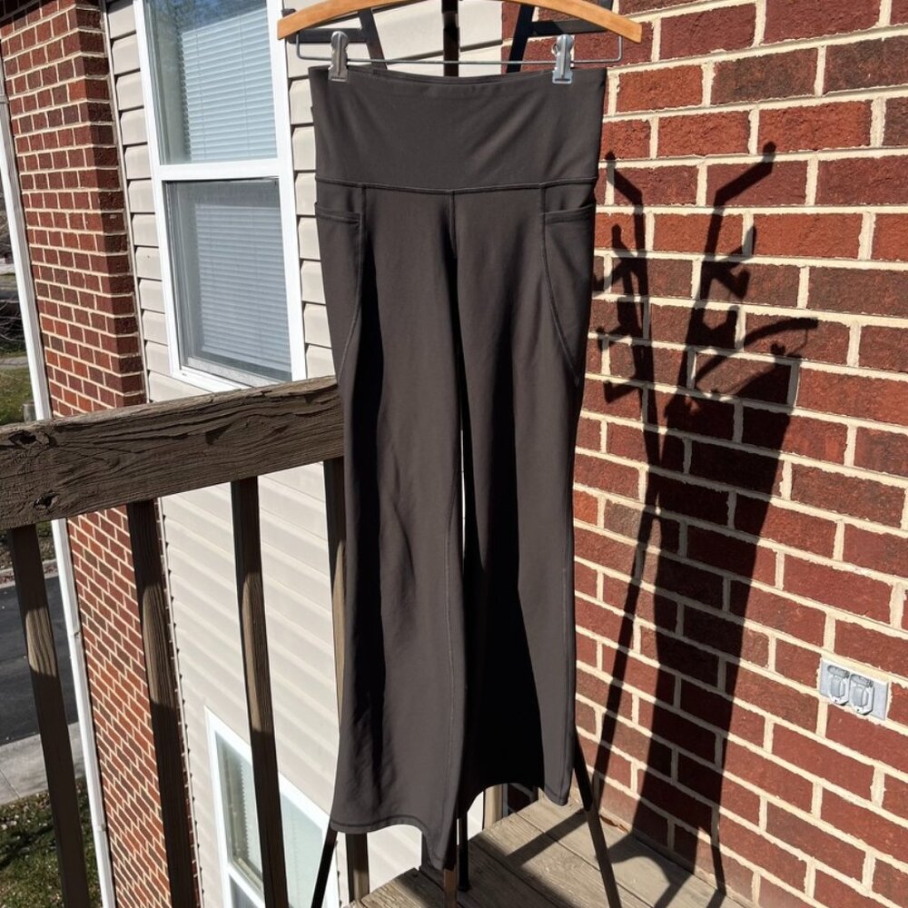 Old Navy Active Powersoft High Rise Slim Bootcut Yoga Pants Women's Medium